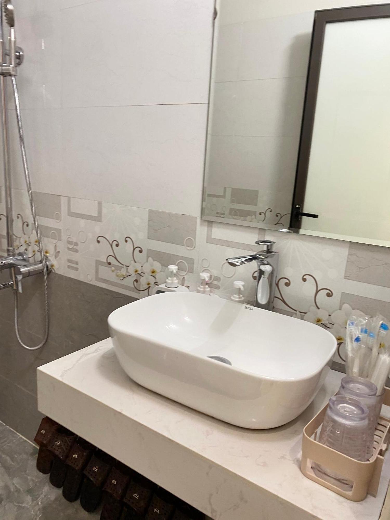 Ferienwohnung Nha Nghi Quang Trung Dong Van  Exterior foto